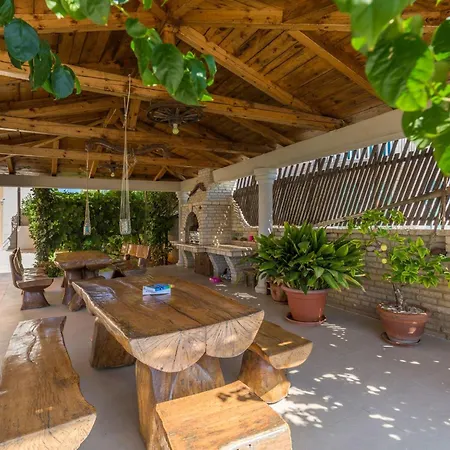 Vizula By Interhome * Μεντουλίν