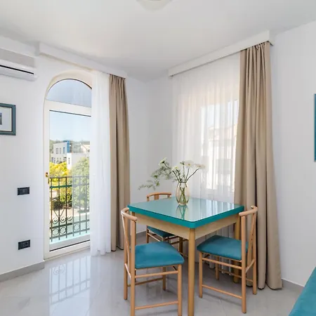 Vizula By Interhome