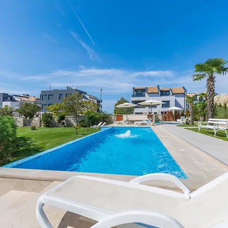 Vizula By Interhome ميدولين