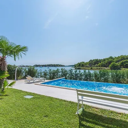 Vizula By Interhome Apartman